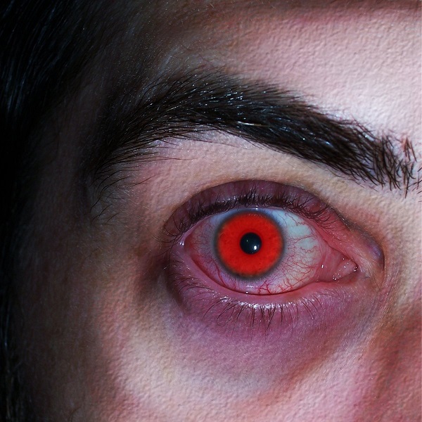 red zombie contact lenses